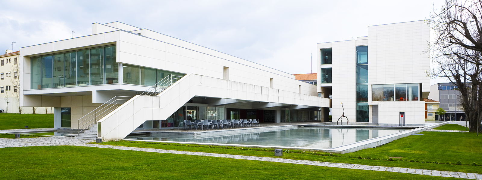 Biblioteca Municipal Florbela Espanca